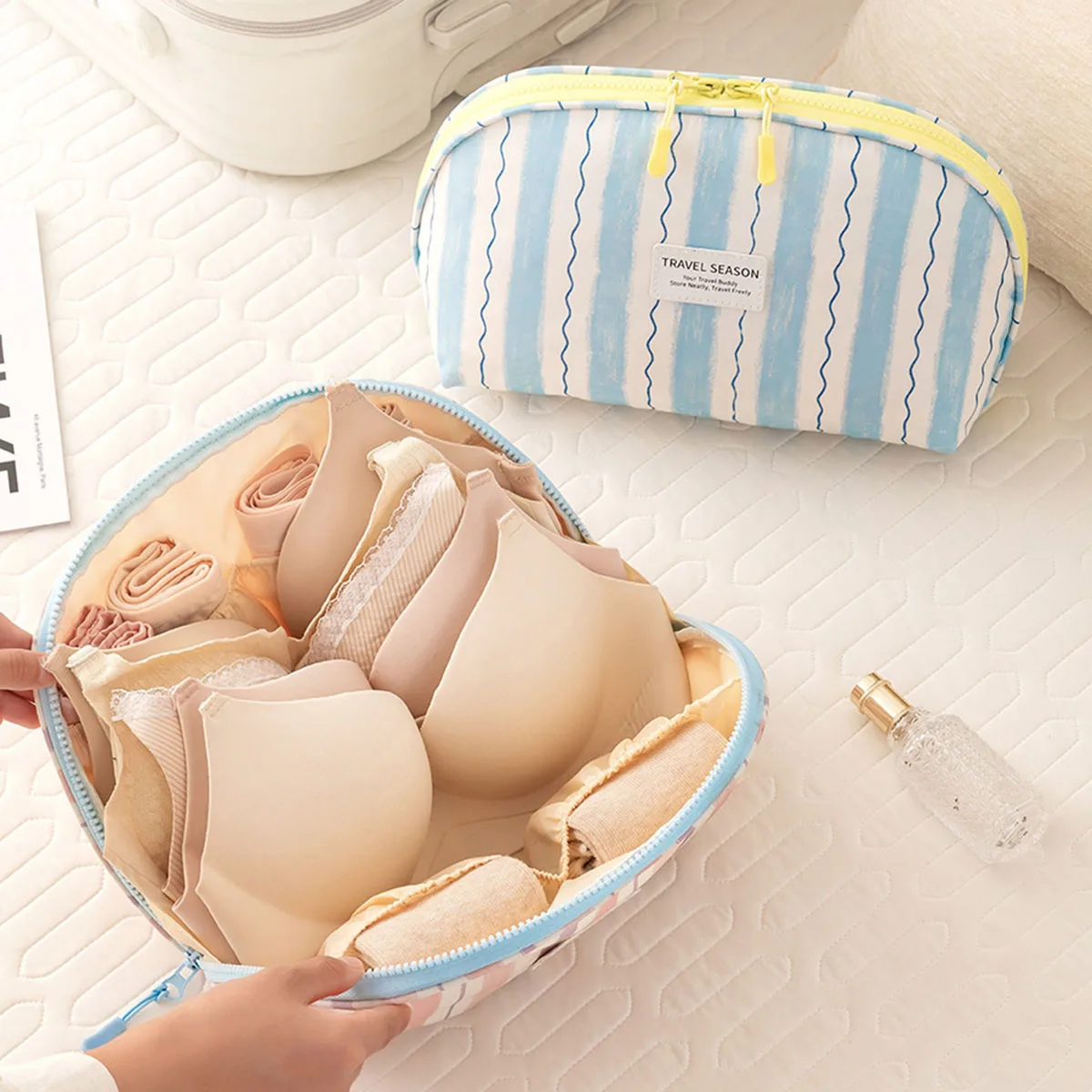 กระเป๋าเก็บชุดชั้นในแบบพกพาอเน - Travel Accessories Bag บทวิจารณ์และราคา