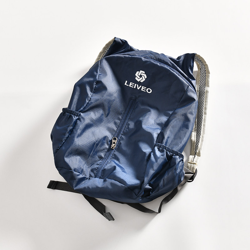 กระเป๋าเป้สะพายหลังน้ำหนักเบาแ - Packable Daypack Foldable บทวิจารณ์และราคา